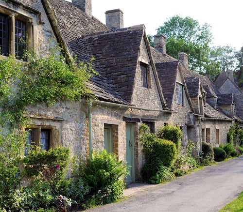 UK Visa Services in Delhi